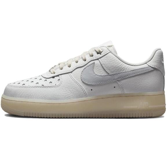 Nike Womens Air Force 1 Low '07 Shoes Size 6.5 - Picture 3 of 7